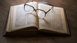 perbedaan-buku-fiksi-dan-non-fiksi