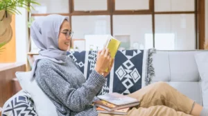 manfaat membaca buku motivasi